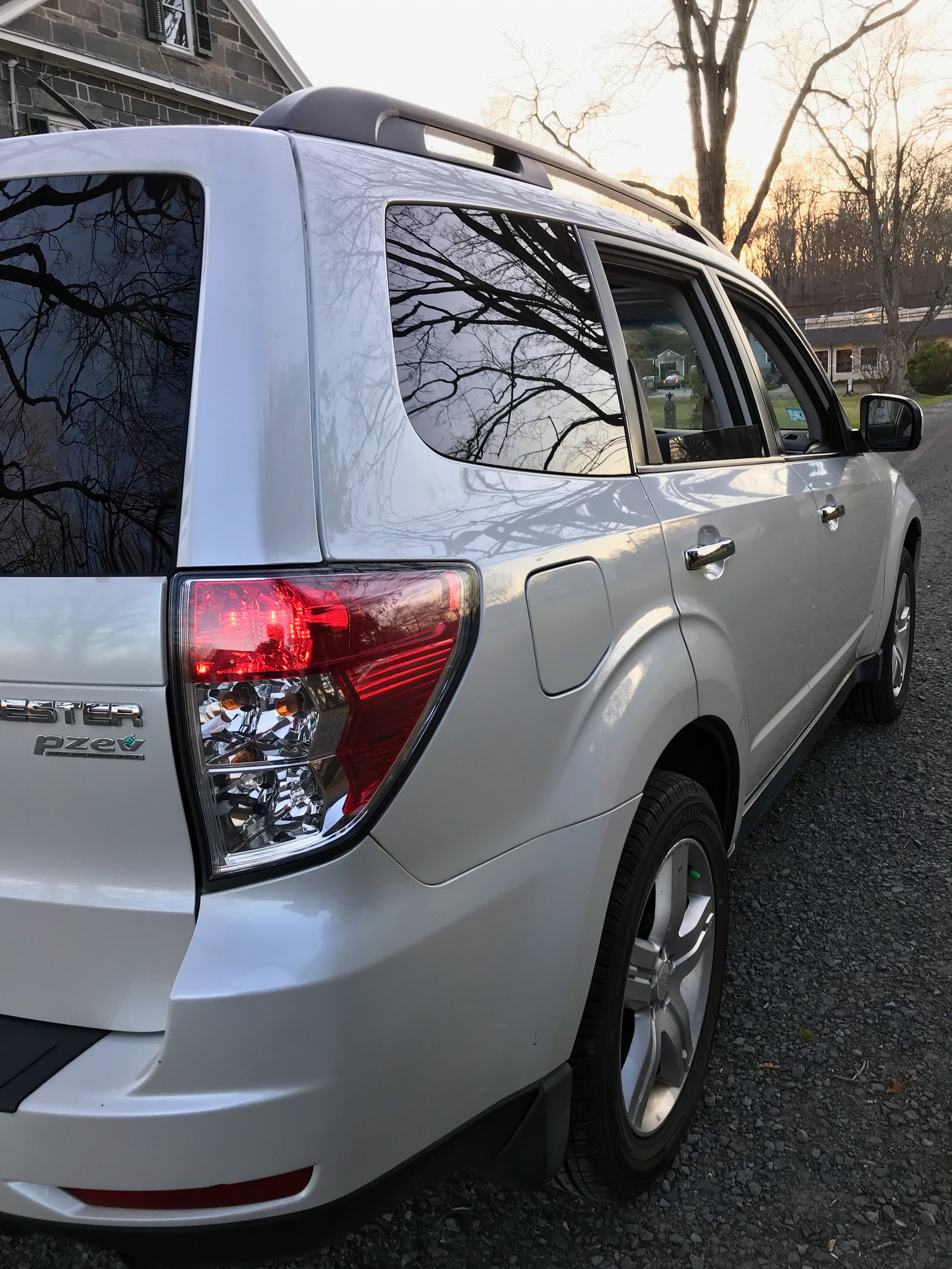 Go Motors Niantic, CT Purveyors of 3rd Generation Toyota 4Runners and other lengedary classics